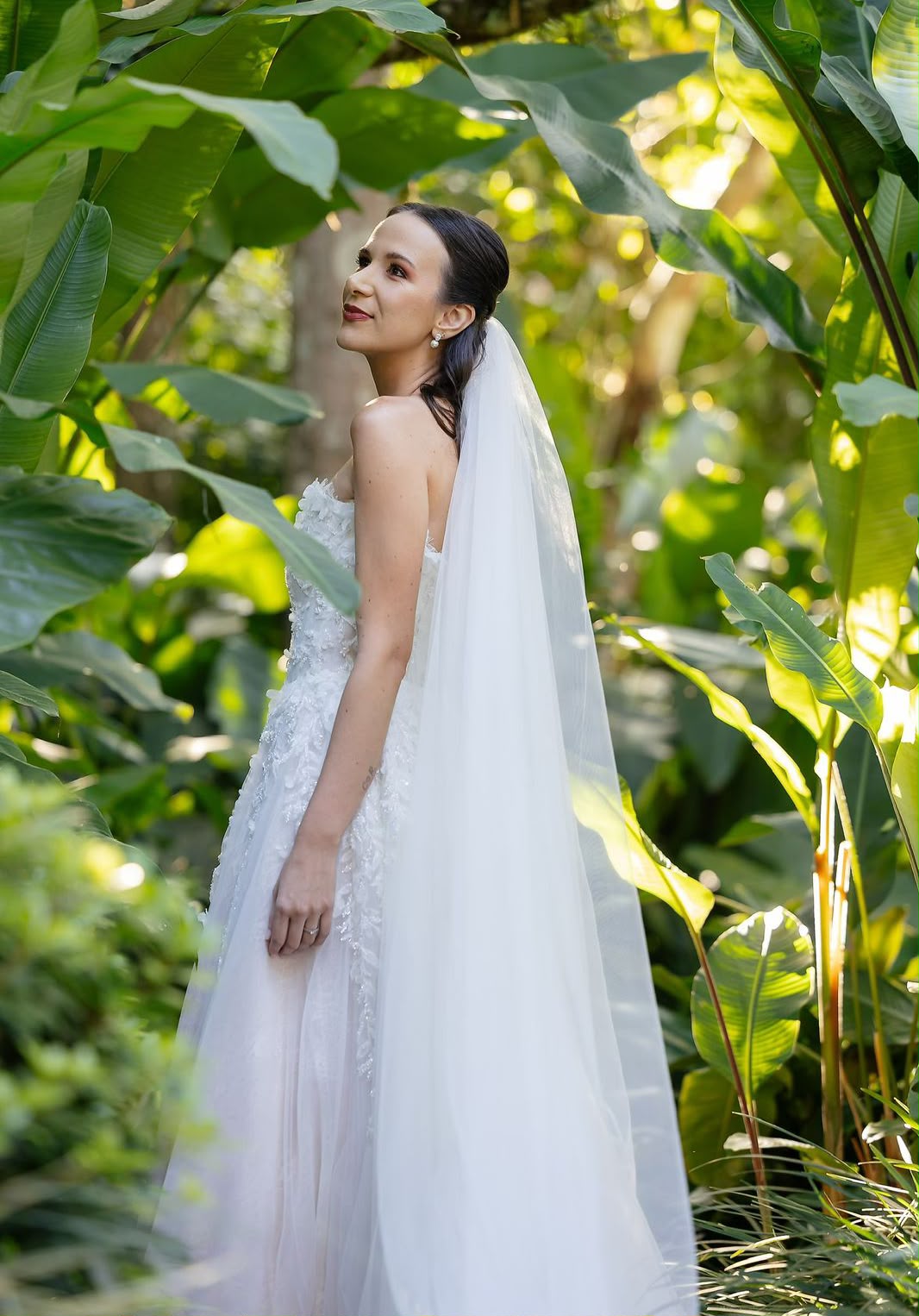 Noiva no jardim — Spazio Eleganza